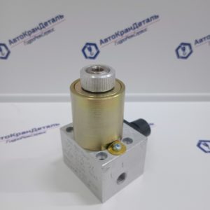 Пневмораспределитель ПР 2-3-1/8-24
